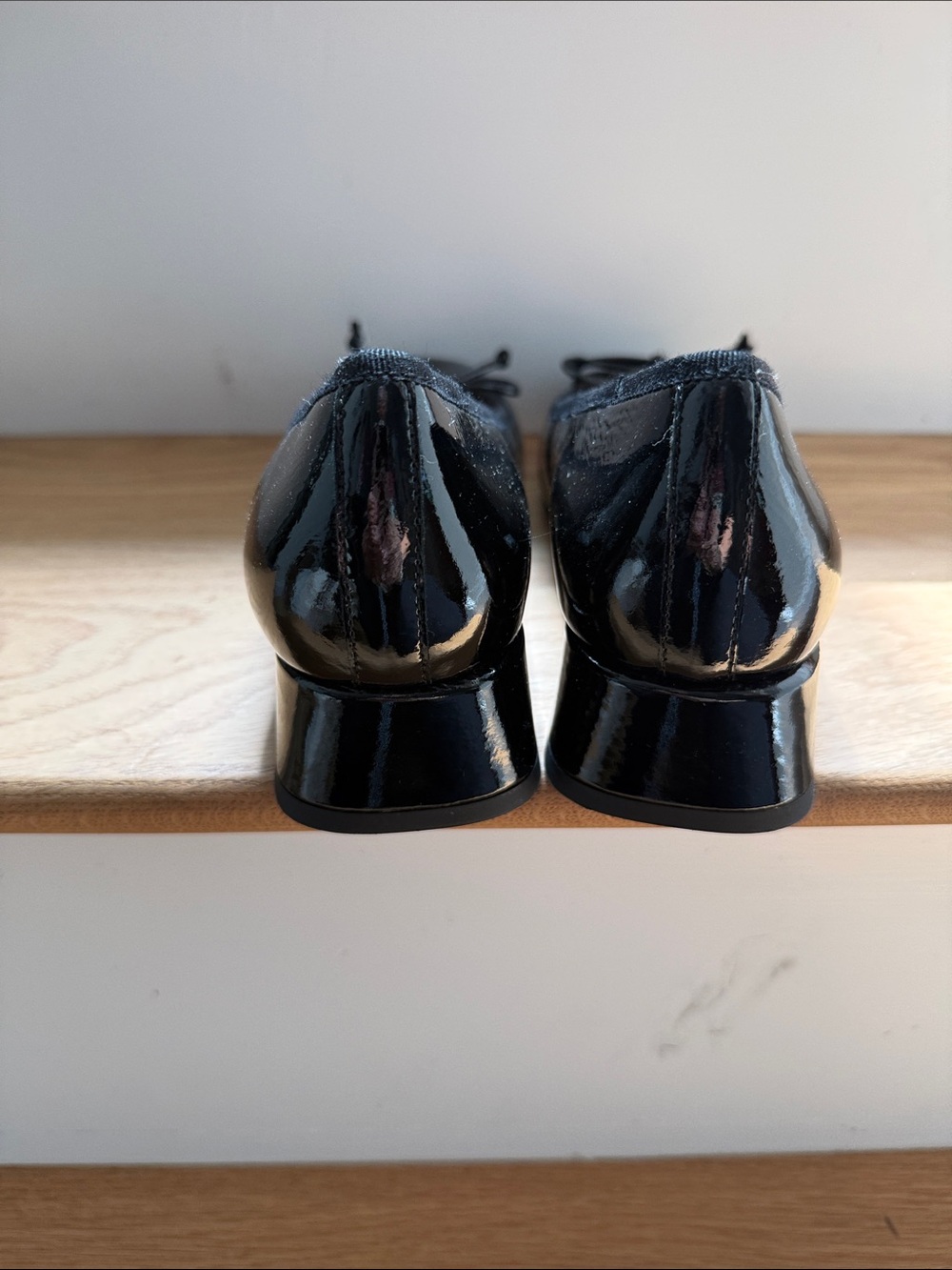 Bibi Lou Heeled Leather Ballet Pumps - Picture 4 of 6
